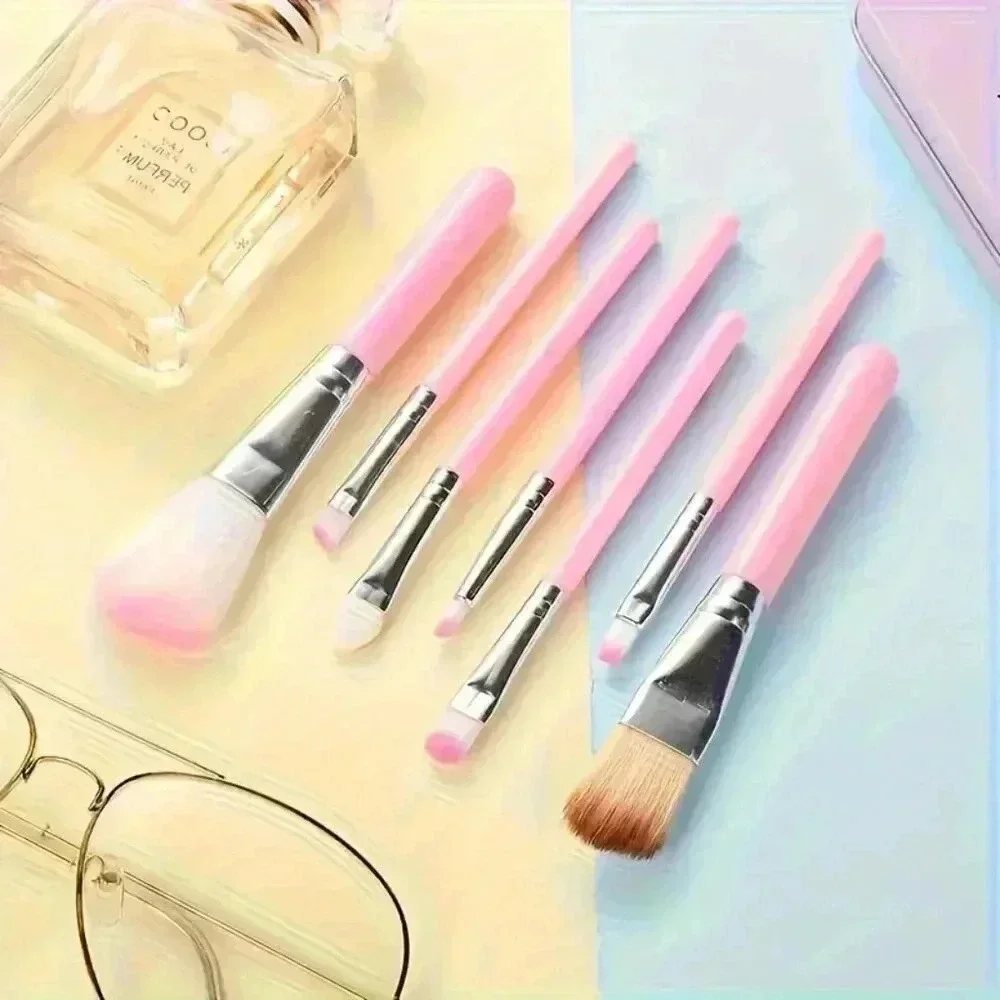 Hello Kitty 7 pcs Makeup Brush Set